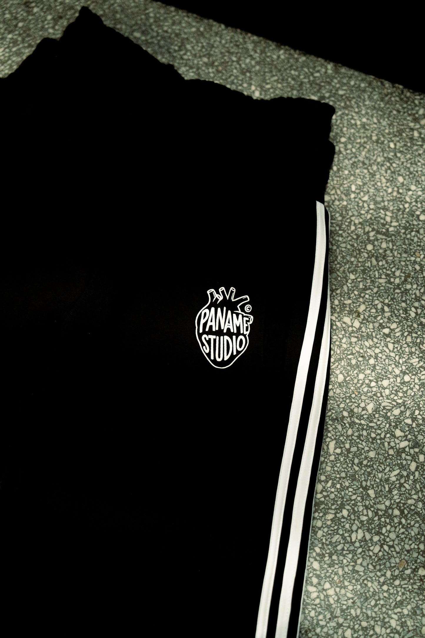 CULTURE - WIDE LEG SWEATPANTS