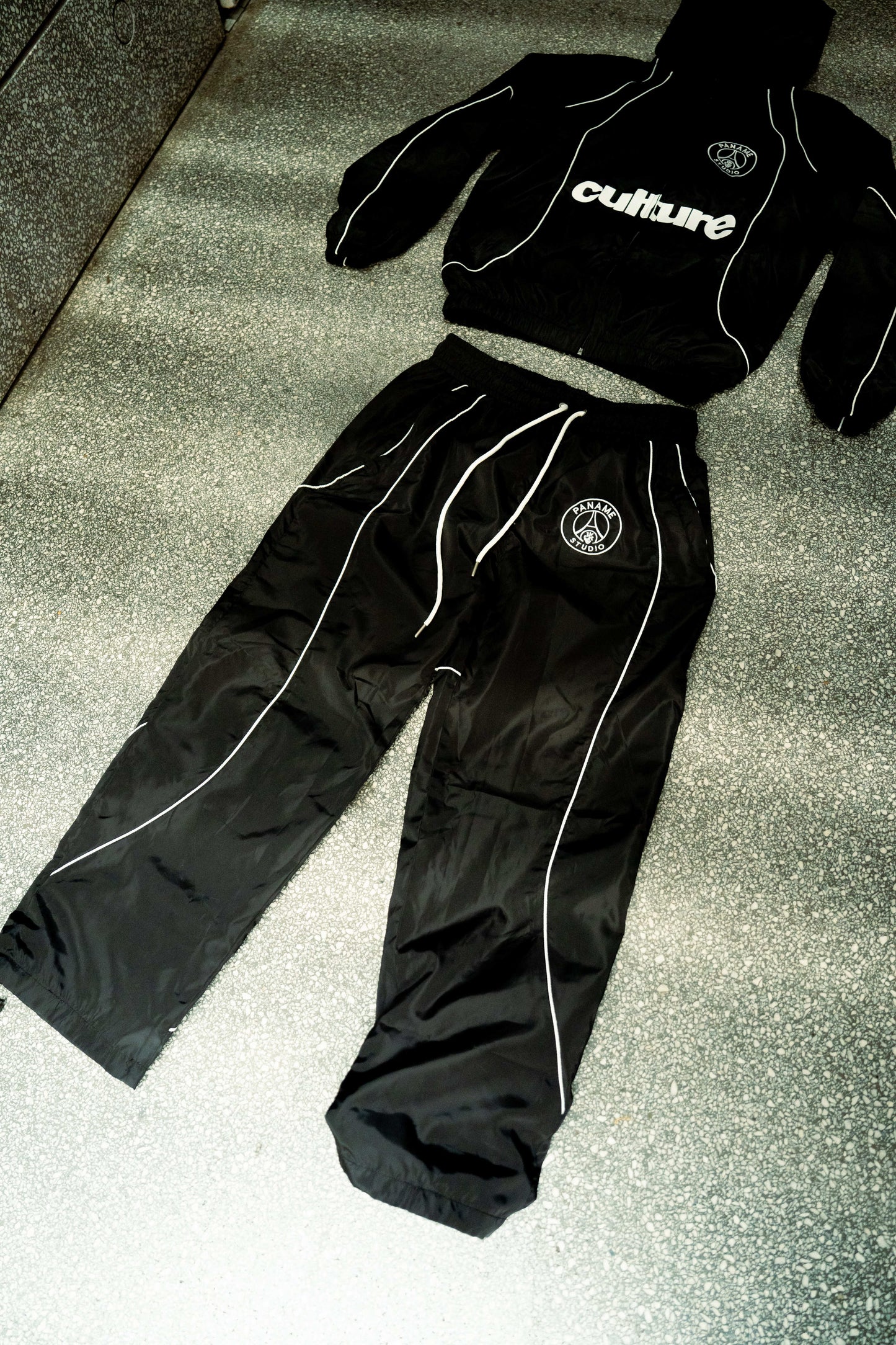 CULTURE - NYLON PANTS